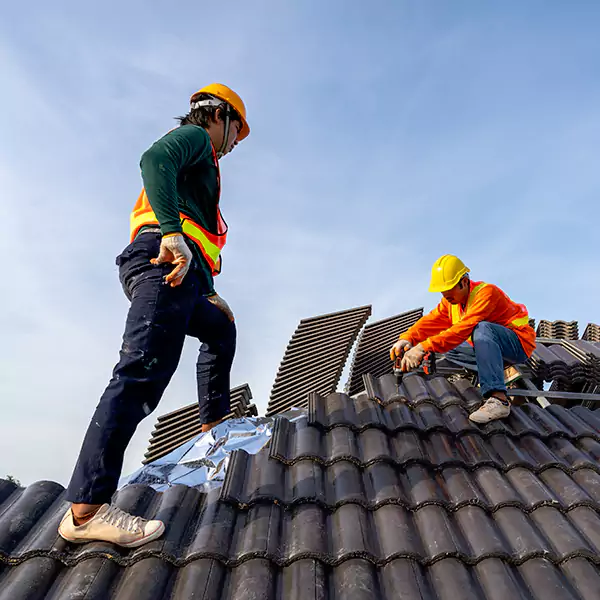 Why Glenview, IL Property Owners Trust Glenview Roofing Pro for Emergency Roof Repair?