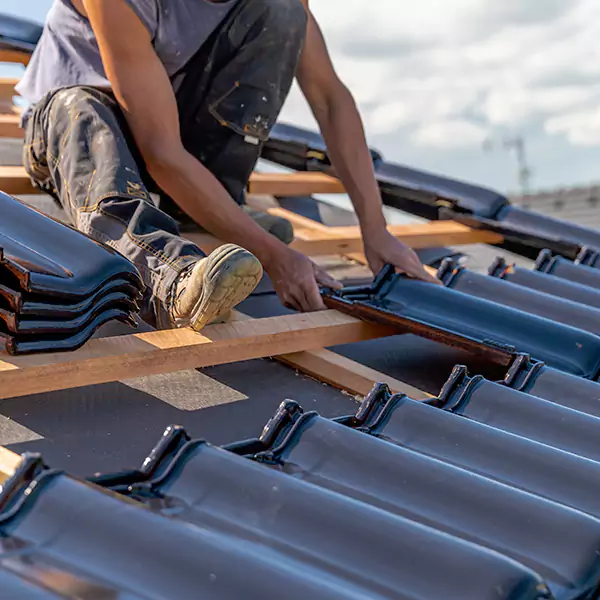 Why Glenview Homeowners Choose Glenview Roofing Pro for Roof and Gutter Repair?