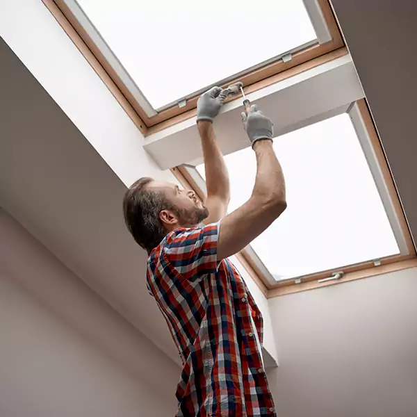Why Glenview, IL Homeowners Choose Glenview Roofing Pro for Skylight Repair?