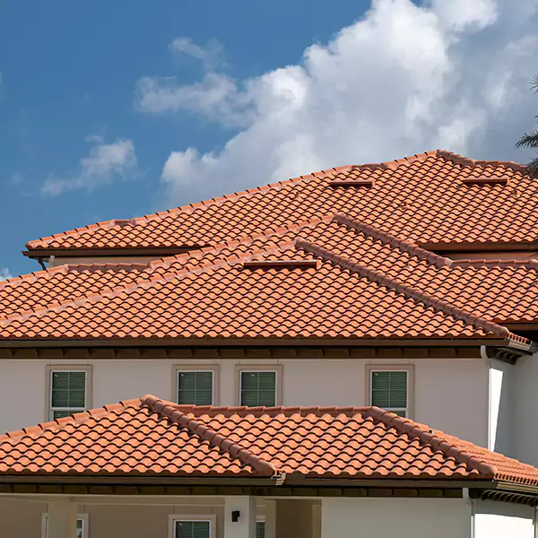 Why Glenview, IL Property Owners Choose Glenview Roofing Pro for Tile Roofing?